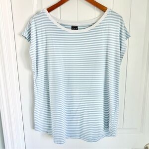 GAP Maternity XL Striped Tee – Soft Blue & White